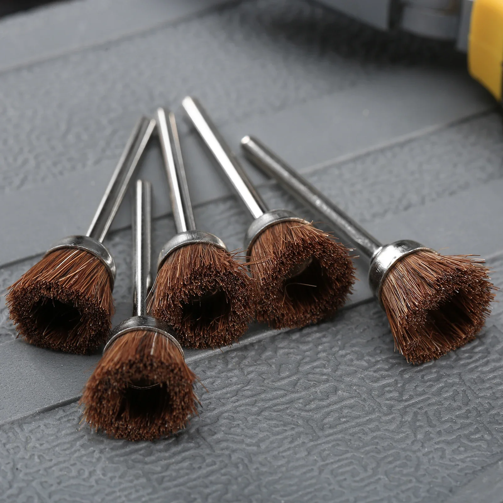 5Pcs Brown 15mm Soft Nylon Wire Rust Removal Burr Cup Brushes Polishing Buffing Wheel 3mm Shank for Electric Grinder Rotary Tool