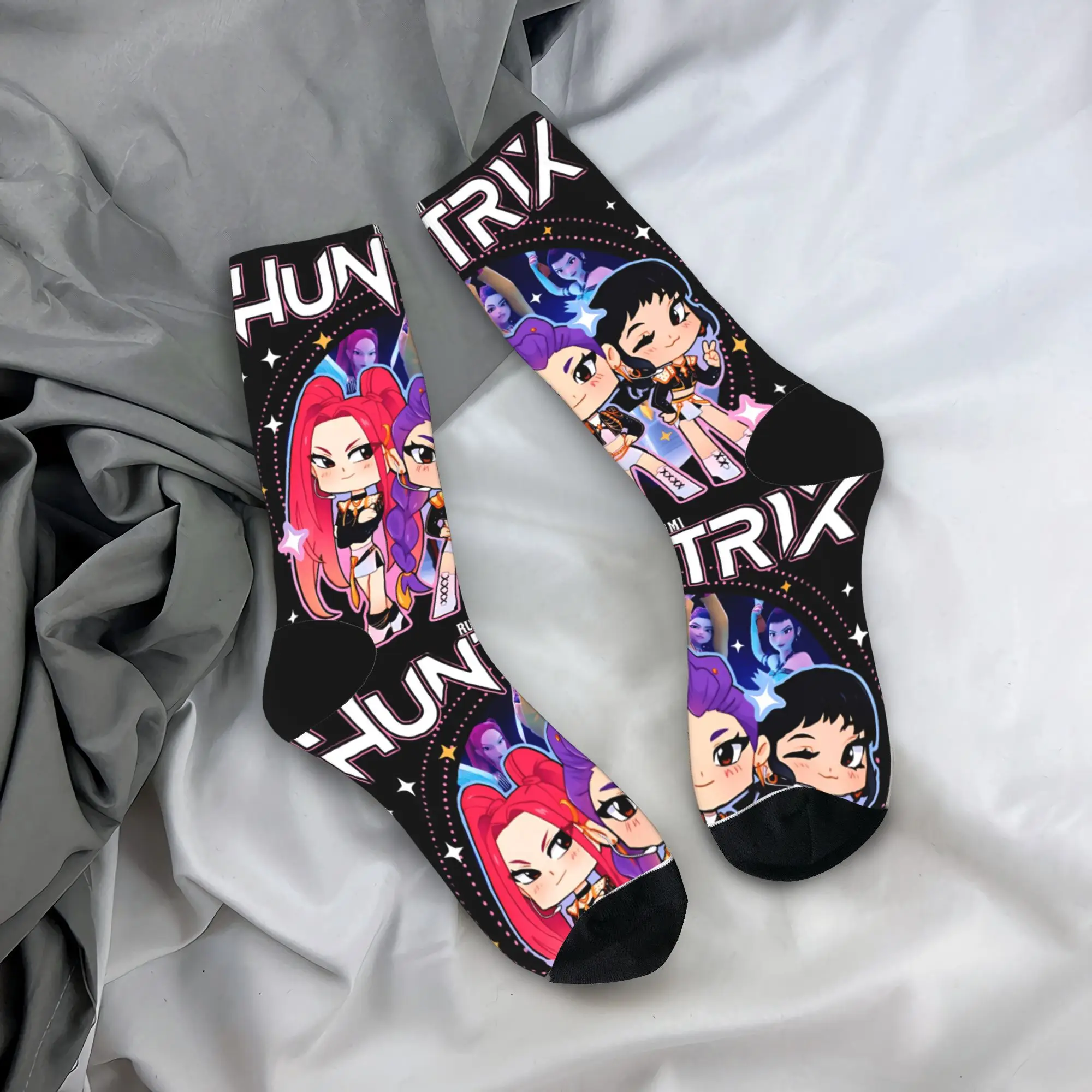 

Huntrix аниме стиль Mira Rumi Zoey Kpop охотники на демонов чулки с принтом современные носки осенние нескользящие носки мужские мягкие носки для бега