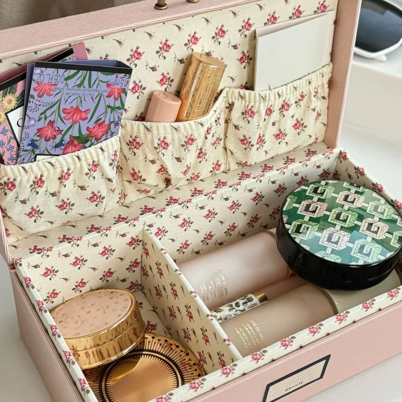 Vintage Floral Velvet Cosmetic Organizers Box French Girl\'s Heart Luxury Storage Box Jewelry Display Tray Home Decoration