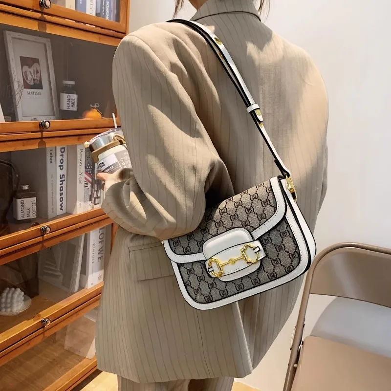 2024 Luxury Designer Bag Women Crossbody Bag Letter Shoulder Bags Brands Soft PU Shopper Purses Crossbody Bags for Women Clutch