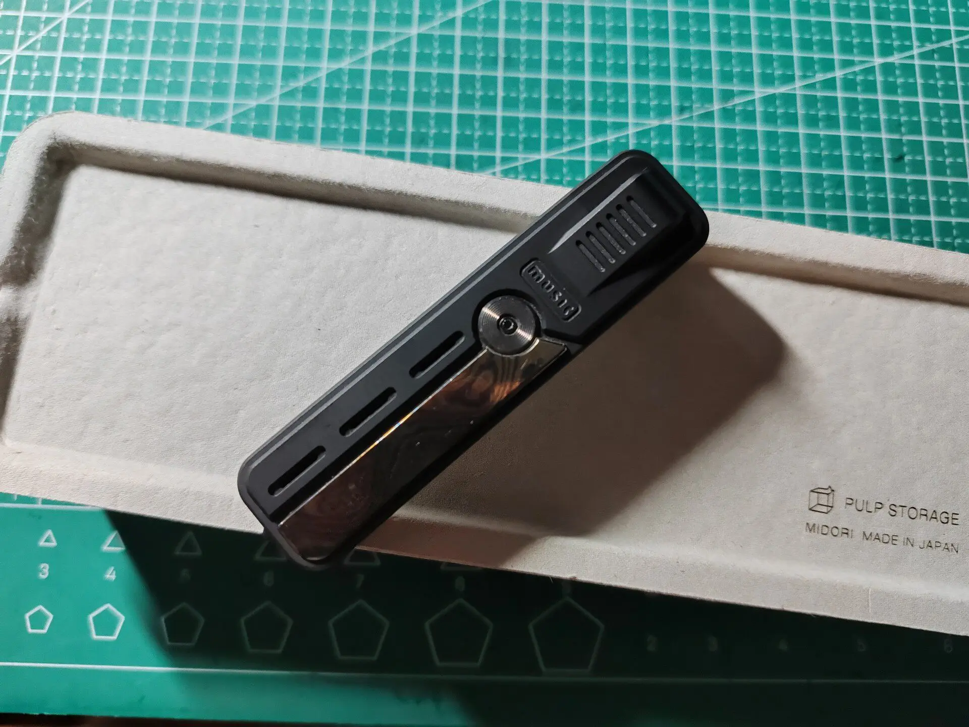 Used EDC Rider, Rhythm Box [big Box] Mechanical Push Card Edc Metal Decompression Toy Tide Play