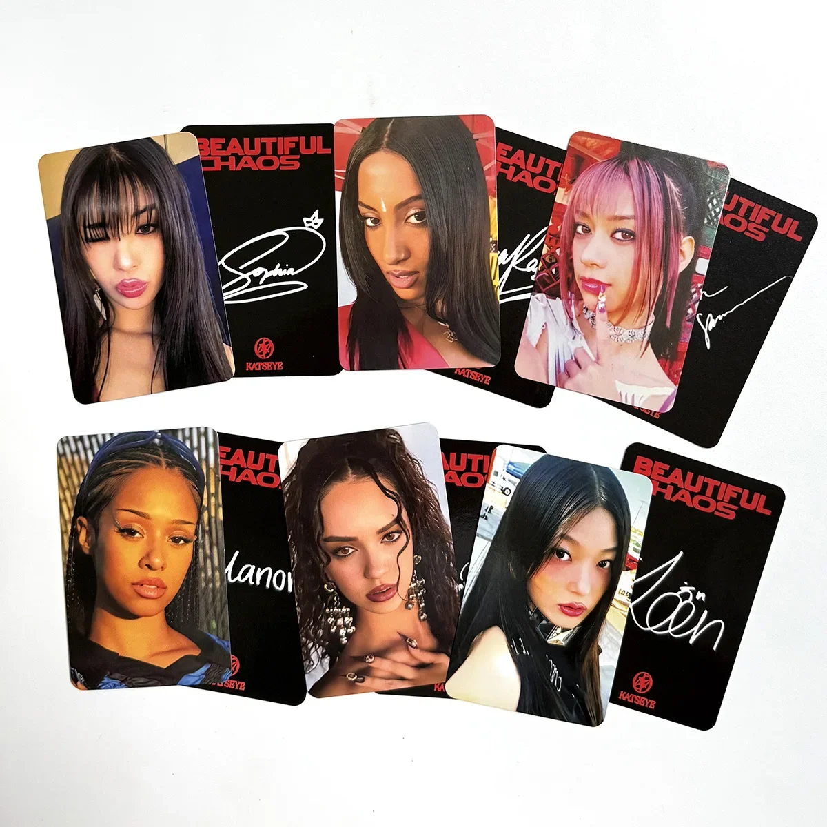 KPOP KATSEYE BEAUTIFUL CHAOS Album Fotokarten WVS POB SOUNDWAVE YES24 POb Vorteilskarten EYEKONS Fan Collectible