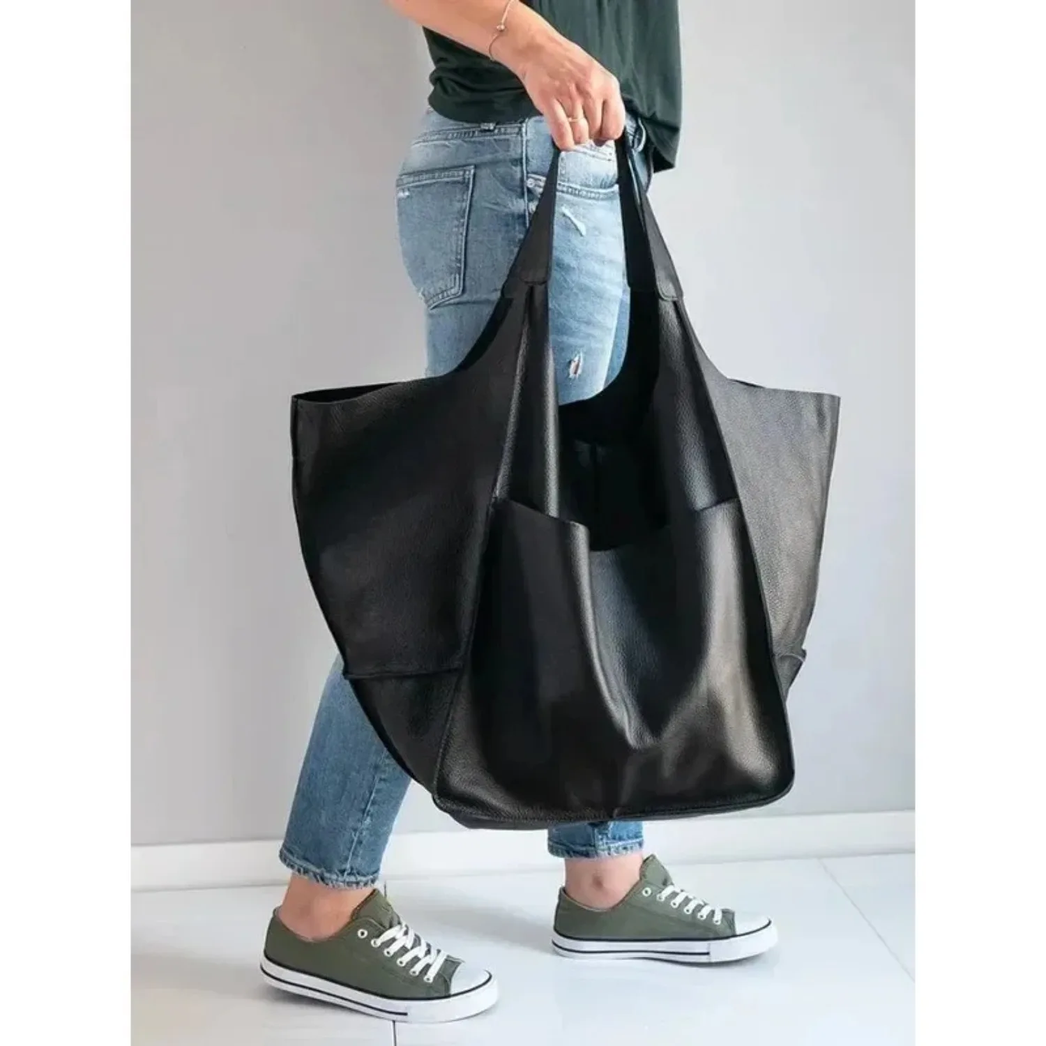 Large Women Handbags Interior Zipper Pockets Shoulder Bags Totes Capaccity Vintage Style Soft Leather Hasp Bucket Bags