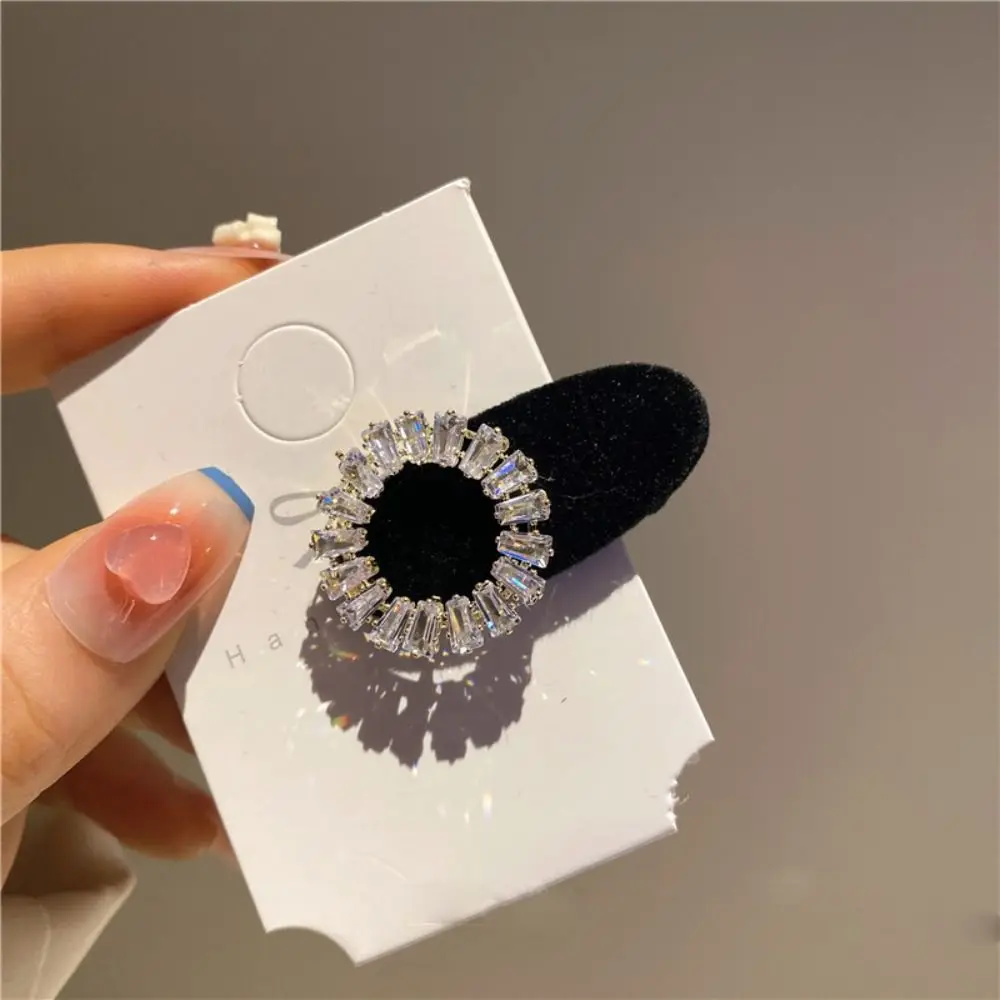 

Gift Vintage Heart Bow BB clip Hairband Zircon Sweet Barrettes Girls Hair Clip Velvet Duckbill Clip Korean Style Hairpin