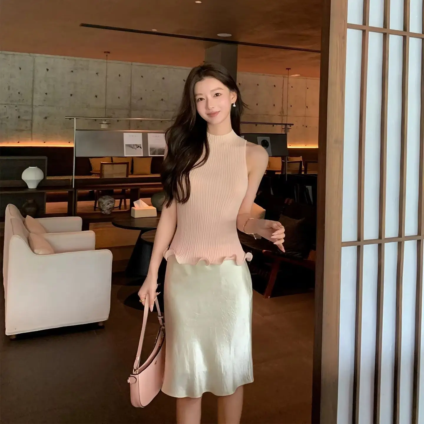 Summer New Women Half High Neck Sleeveless Tank Top Fashion Rolled Hem Refreshing Knitted Vest