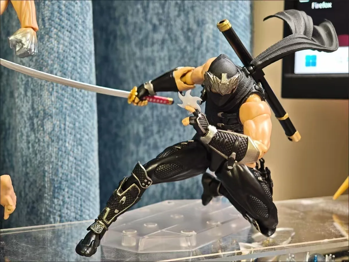 

Factory Ryu Kaiyodo Hayabusa Revoltech Amazing Yamaguchi Ninja Gaiden Ryu Hayabusa Action Figure Models Ko Model Festival Gift