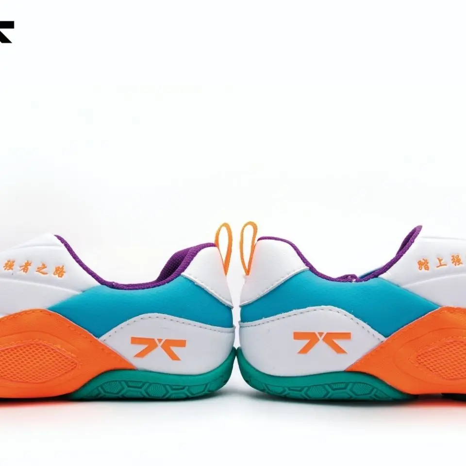 

Athletic Wushu Shoes Lightweight Breathable Sneakers Wear-resistant Athletic Taiji Shoes Men Women Casual Shoes