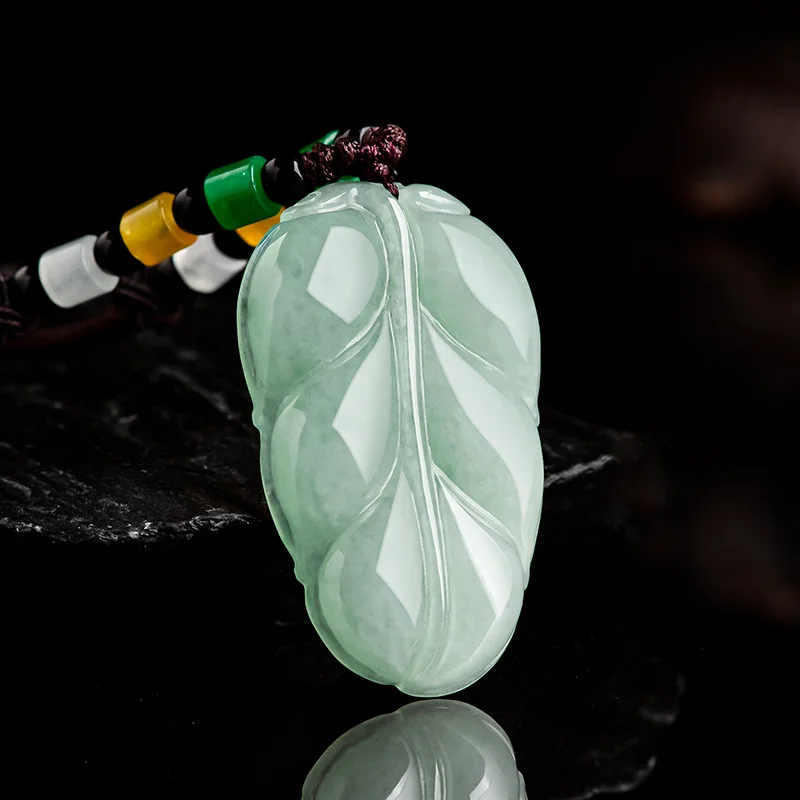 

Jia Le/ Hand-carved/ Natural Jade Light Green Leaves Necklace Pendant Fine Jewelry Fashion Accessories Men and Women Couple Gift