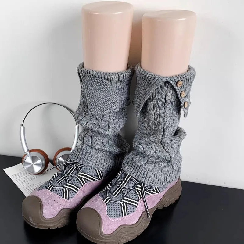 snow-boots-sock-covers-women's-autumn-and-winter-warm-mid-leg-socks-japanese-and-korean-button-cuff-pile-socks