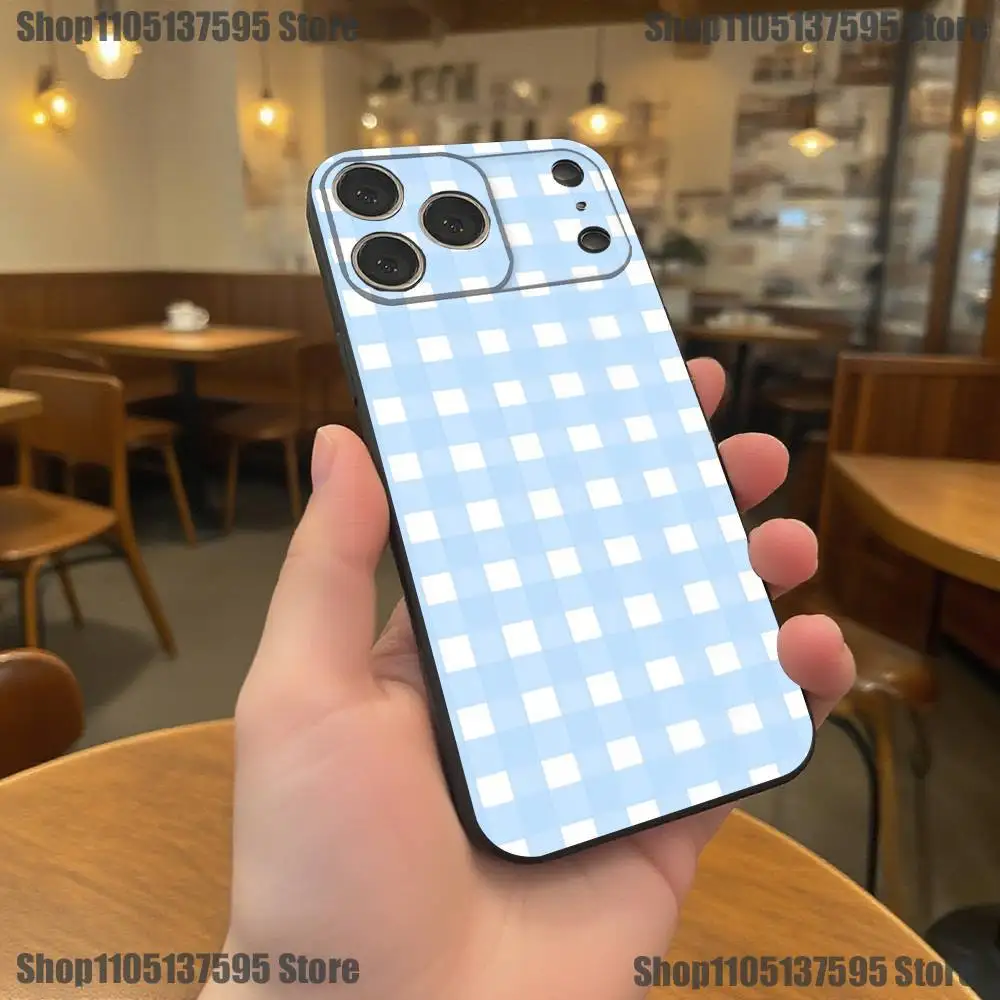حافظة هاتف شبكية مخططة باللون الأزرق الكوري لهواتف iPhone 17,16,15,14,13,12,11,Pro,XS,Max,XR,Plus,E,SE4,غطاء ناعم أسود صغير
