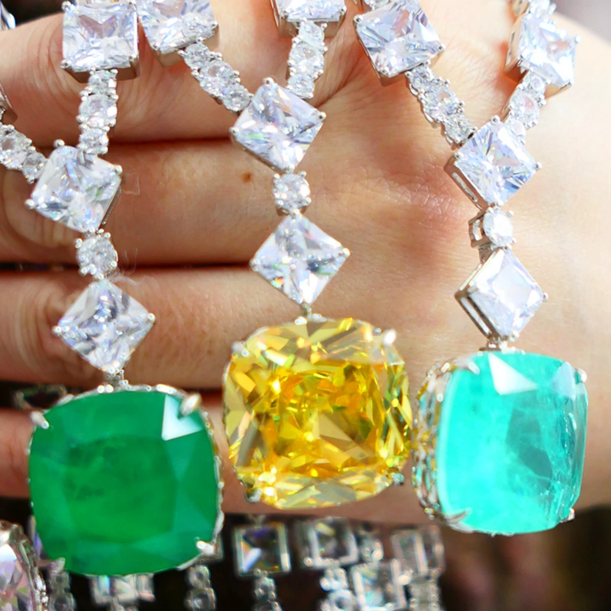 KQDANCE  Luxury 20mm Large Square Blue Pink Yellow Green Stone Lab Emerald Paraiba Diamond Tennis Chain Necklaces Women Jewelry