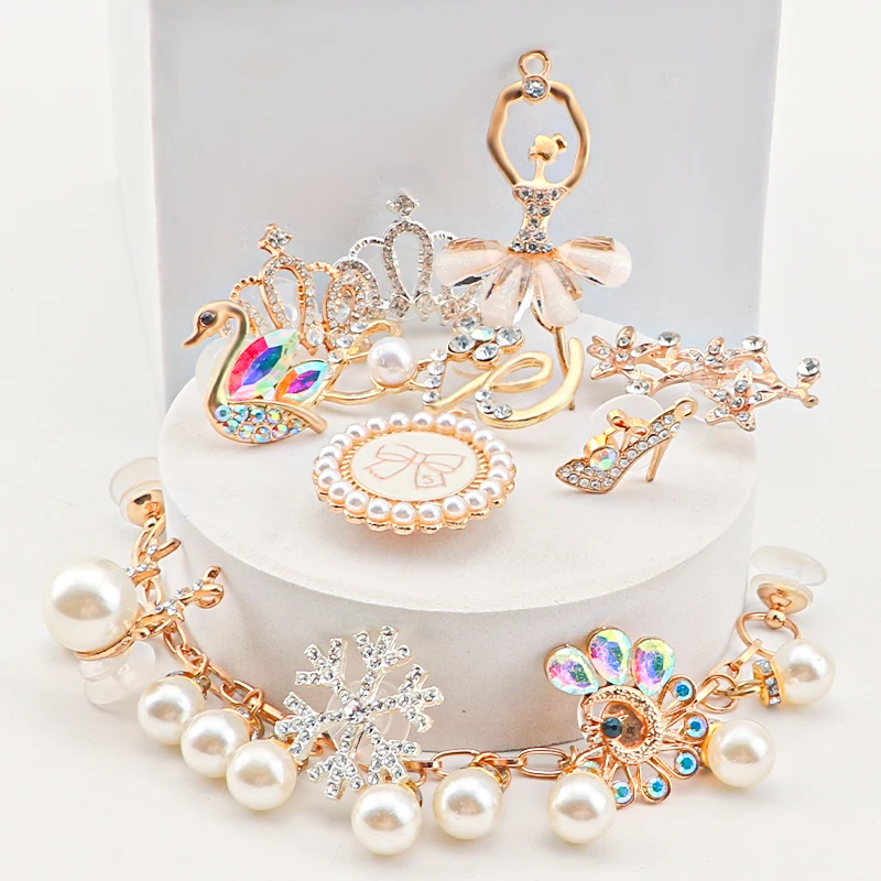 

Luxurious Pearls Chains Shoe Charms Shoes Decoration Diamond Jewelry Flower Buckle DIY Accessories 1Pcs In Bulk For Women Shoes