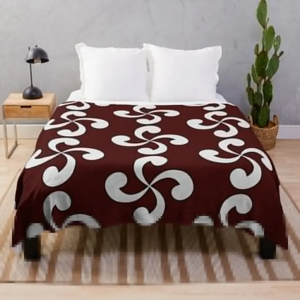 Lauburu (Basque Cross) Throw Blanket Moving Beautifuls Sleeping Bag Bed Blankets