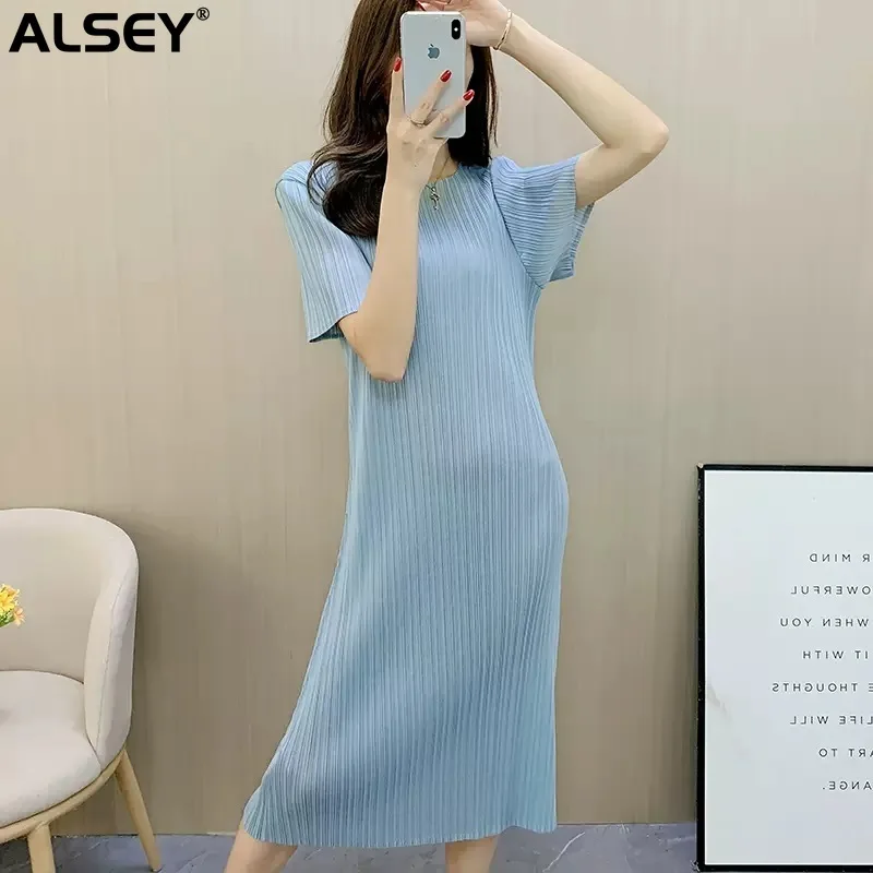 

ALSEY Miyake Pleated Dress 2024 Early Fall New Round Neck Temperament Fashion Casual Solid Color Elegant Party Dresses for Women