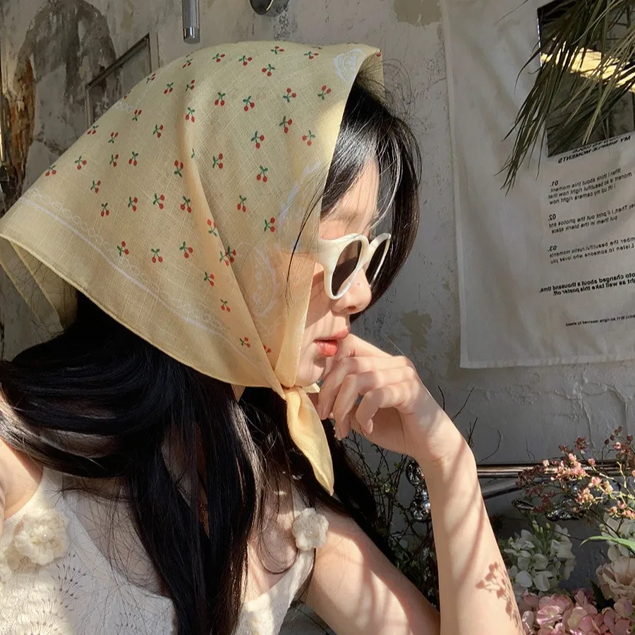 

70cm*70cm Women Cotton Linen Square Scarf Floral Print Soft Kerchief Hairband Spring Summer Sunscreen Neckerchief Lady Foulard