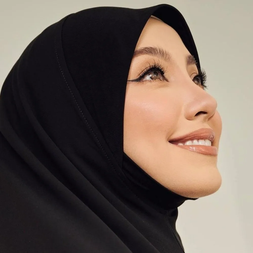

Fashion Solid Color Eid Al-Fitr Long Turban Breathable Adjustable Arab Lady Headscarf Elastic Versatile Hijab Head Wrap Ethnic