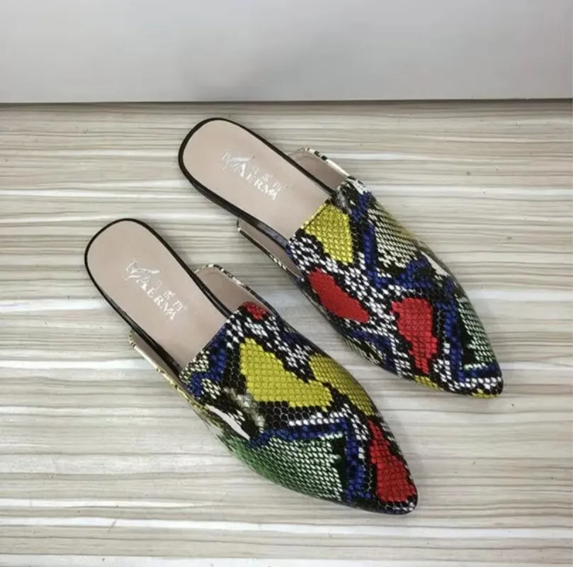 Musim panas baru Mules wanita sepatu tunggal ular bermotif wanita flat serbaguna sandal Zapatos wanita sandal 33-43 sepatu untuk wanita