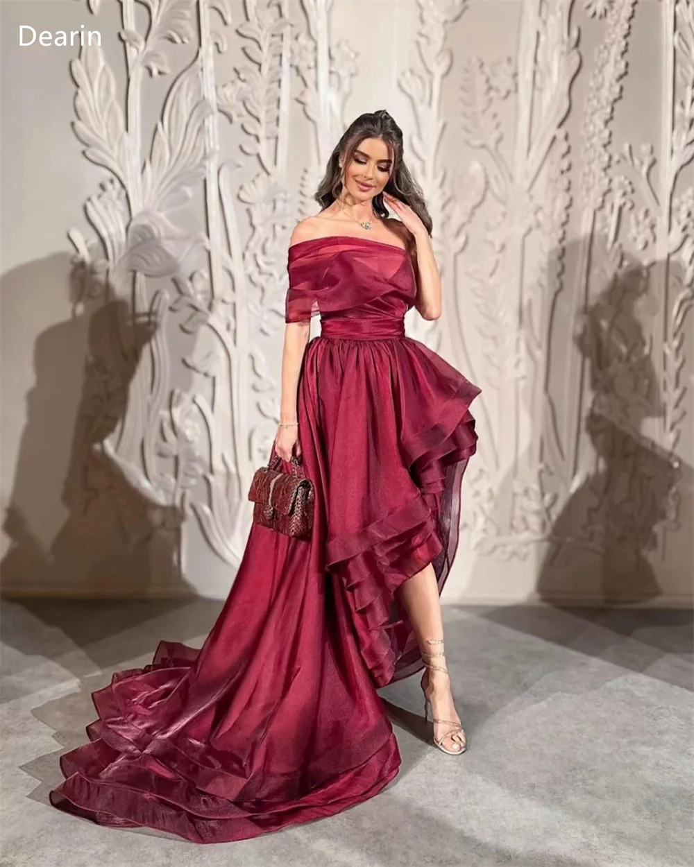 ที่กําหนดเองชุดราตรีอย่างเป็นทางการผู้หญิง Dearin Off-the-shoulder A-Line กระโปรงยาว Draped Layered Bespoke โอกาสชุด Eve