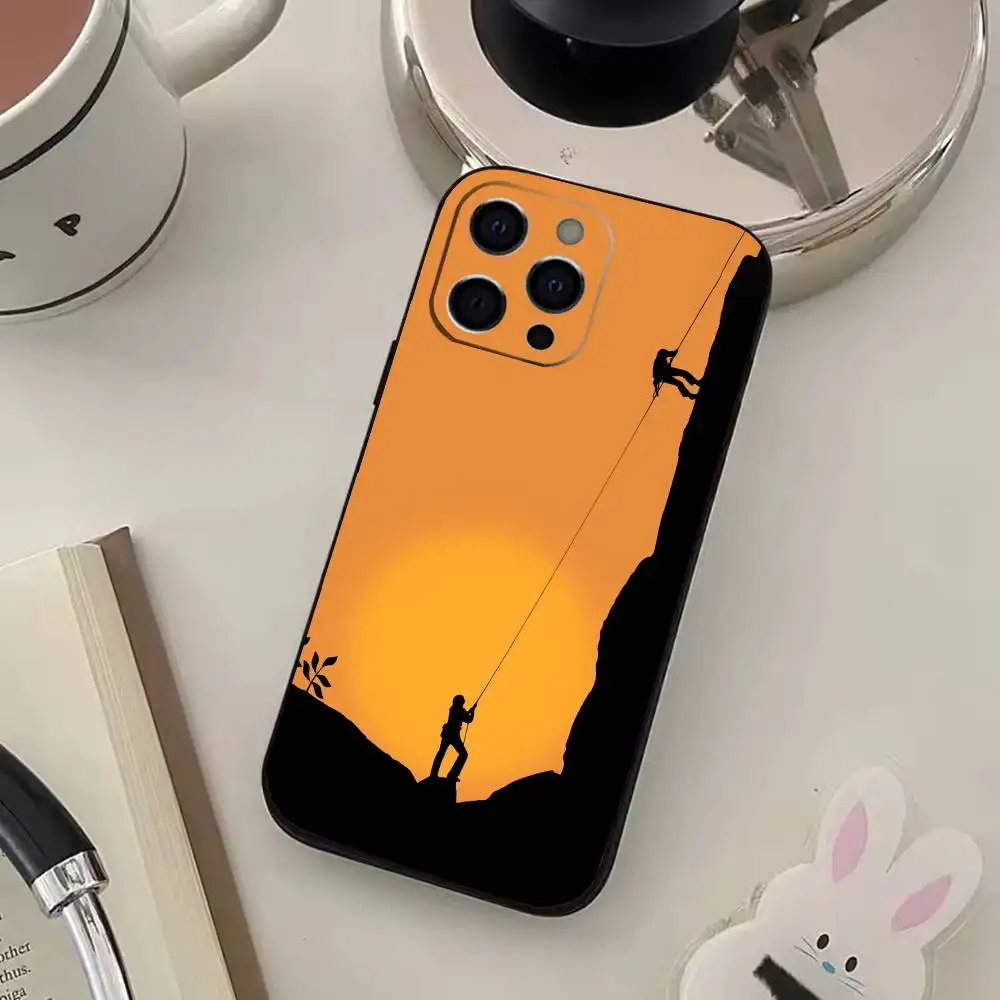 เคสโทรศัพท์แบบ C-Climbing สำหรับ iPhone 17,16,15,14,13,12,11,Plus,Pro,Max,Plus,XS เคสนิ่มซิลิโคนสีดำ