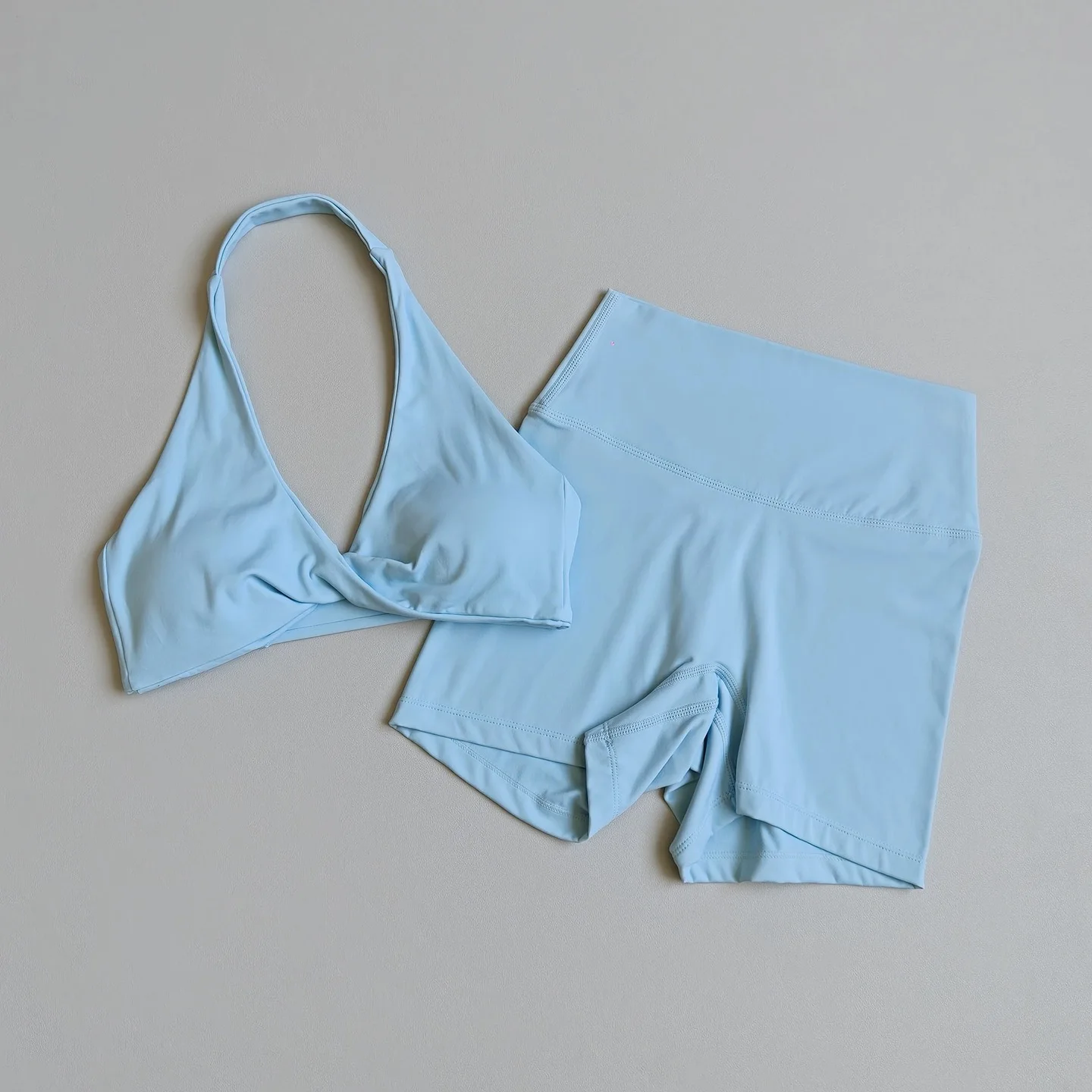 Ensemble de yoga pour femmes, 2 pièces |   Soutien-gorge de sport rembourré dos nu à bretelles croisées, taille haute, effet push-up fessier, contrôle du ventre, sensation seconde peau, pour l'entraînement S
