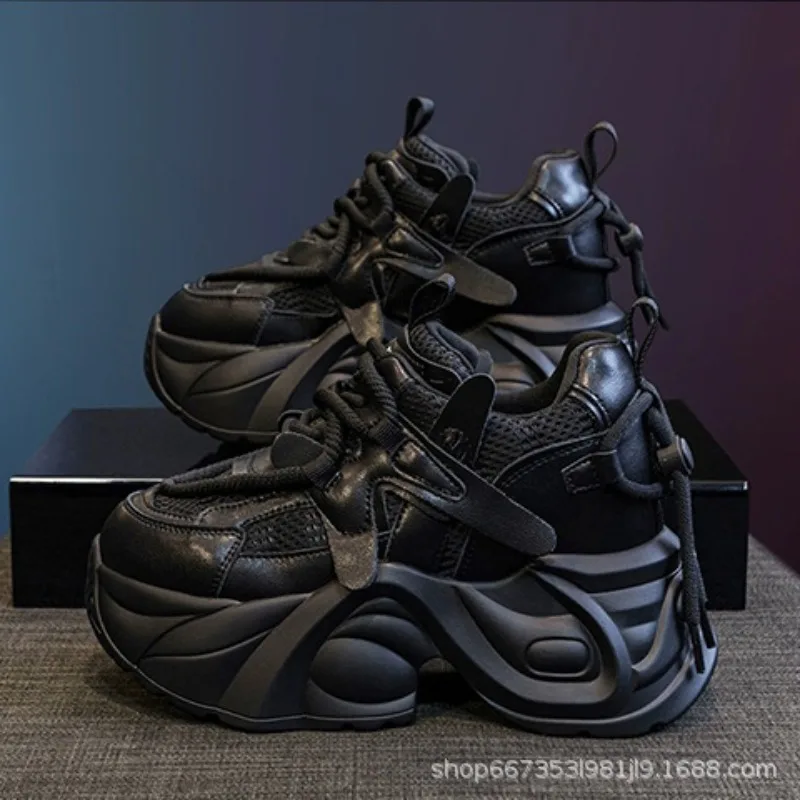 Show Off Little Dad Shoes for Women in The Spring of 2026, Fashionable Sports, Thick Soled Small Height Increasing Women's Shoes