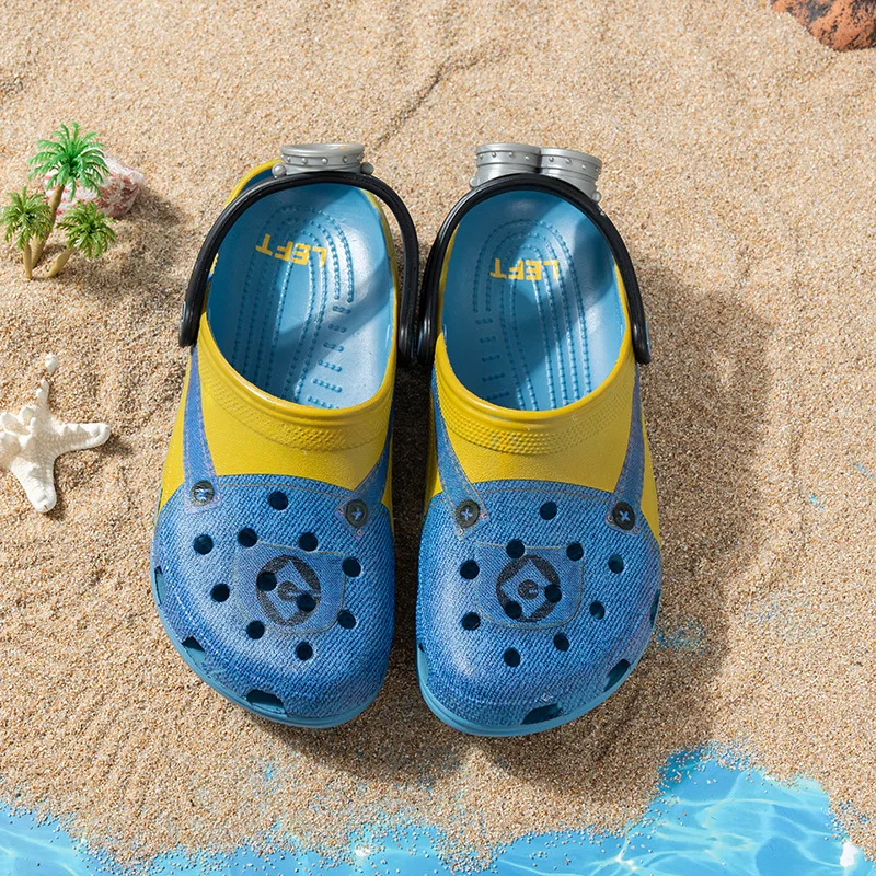 Toddler Minions Cartoon Clog Shoes Cute 3D Glasses Hollow Out Water Sandals Soft Eva Non-Slip Slippers for Beach Pool Daily Wear