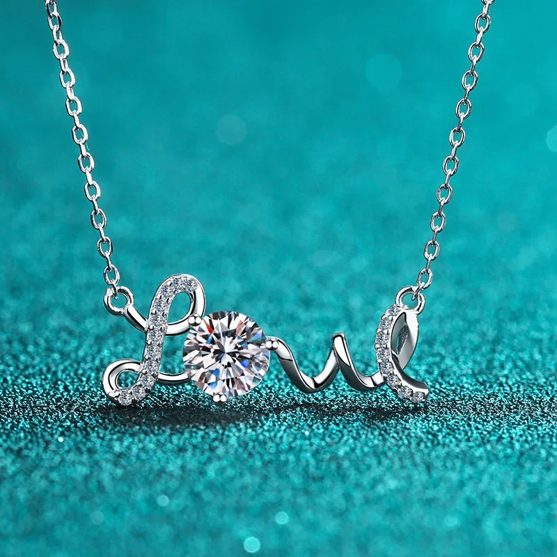 18K Gold Inlaid Necklace,1-carat Moissanite Pendant, Pt950 Platinum,women's Fashionable Classic Diamond Jewelry Collarbone Chain