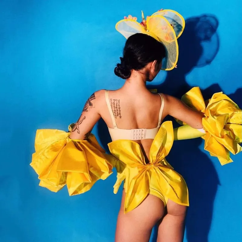Klub nocny Bar Wiodący taniec Seksowny Żółty Kwiat Bikini Rękawiczki Strój do występów Festiwal Impreza Pokaz Kostium Drag Queen