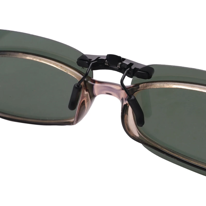 2X Unisex Clear Dark Green Polarized Lens Sunglasses Clip On Eyeglasses