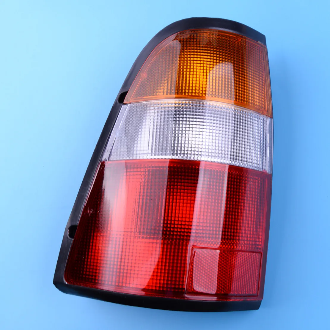 Left Side Tail Light Rear Brake Reverse Turn Signal Lamp Taillight Taillamp Fit Holden Rodeo Ute TF R7 R9 1997-2003