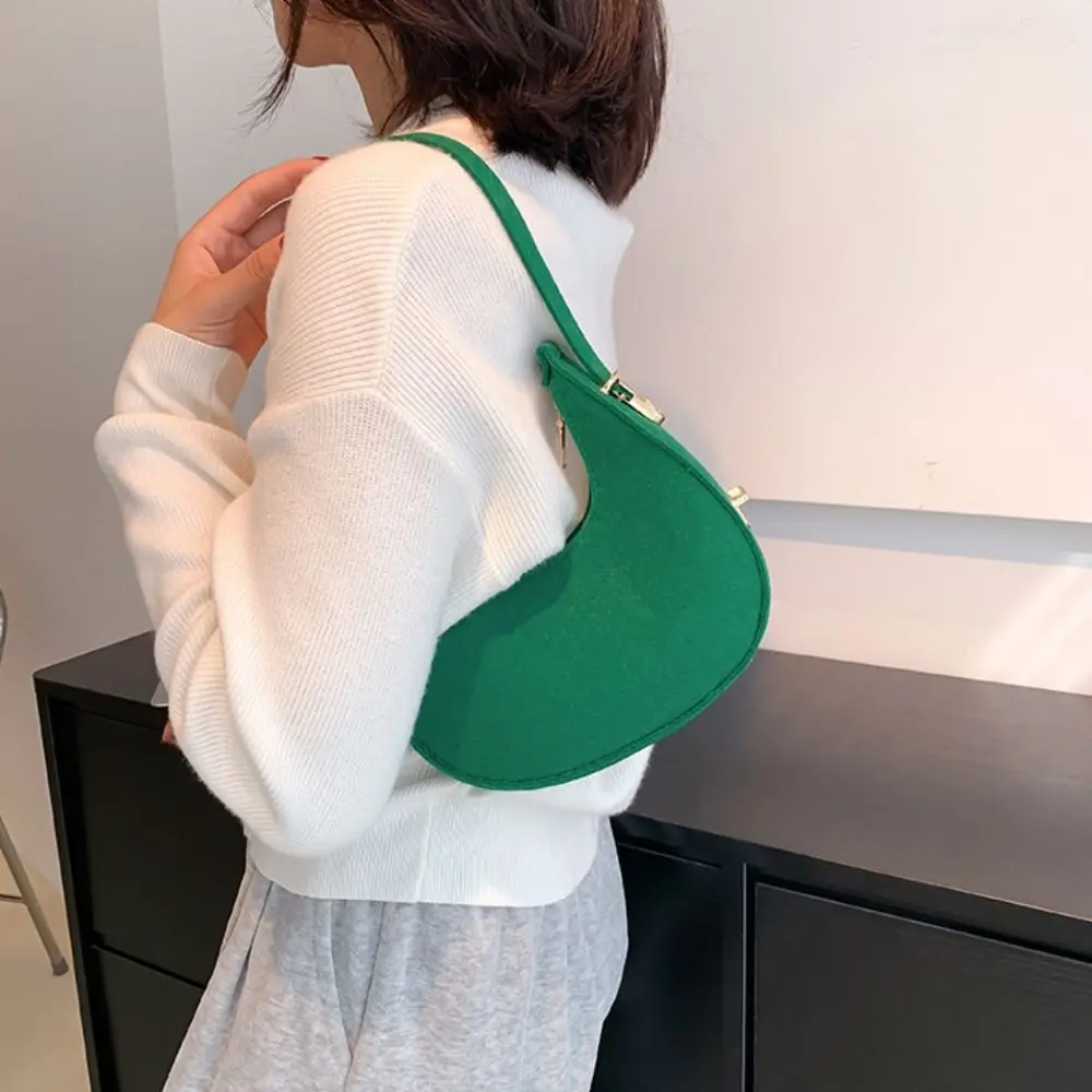

Fashion Solid Color Crescent Bag Korean Style Large Capacity Cloth Shoulder Bag All-match Shoulder Pouch Felt Handbag Travel