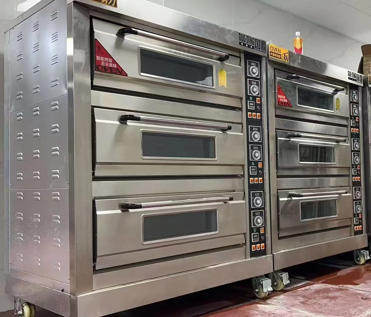 

Guangzhou 3 Deck 6 Trays Commercial Kitchen Electric Bakery Oven Machine Equipment Baking Oven Bread Cake Deck Oven