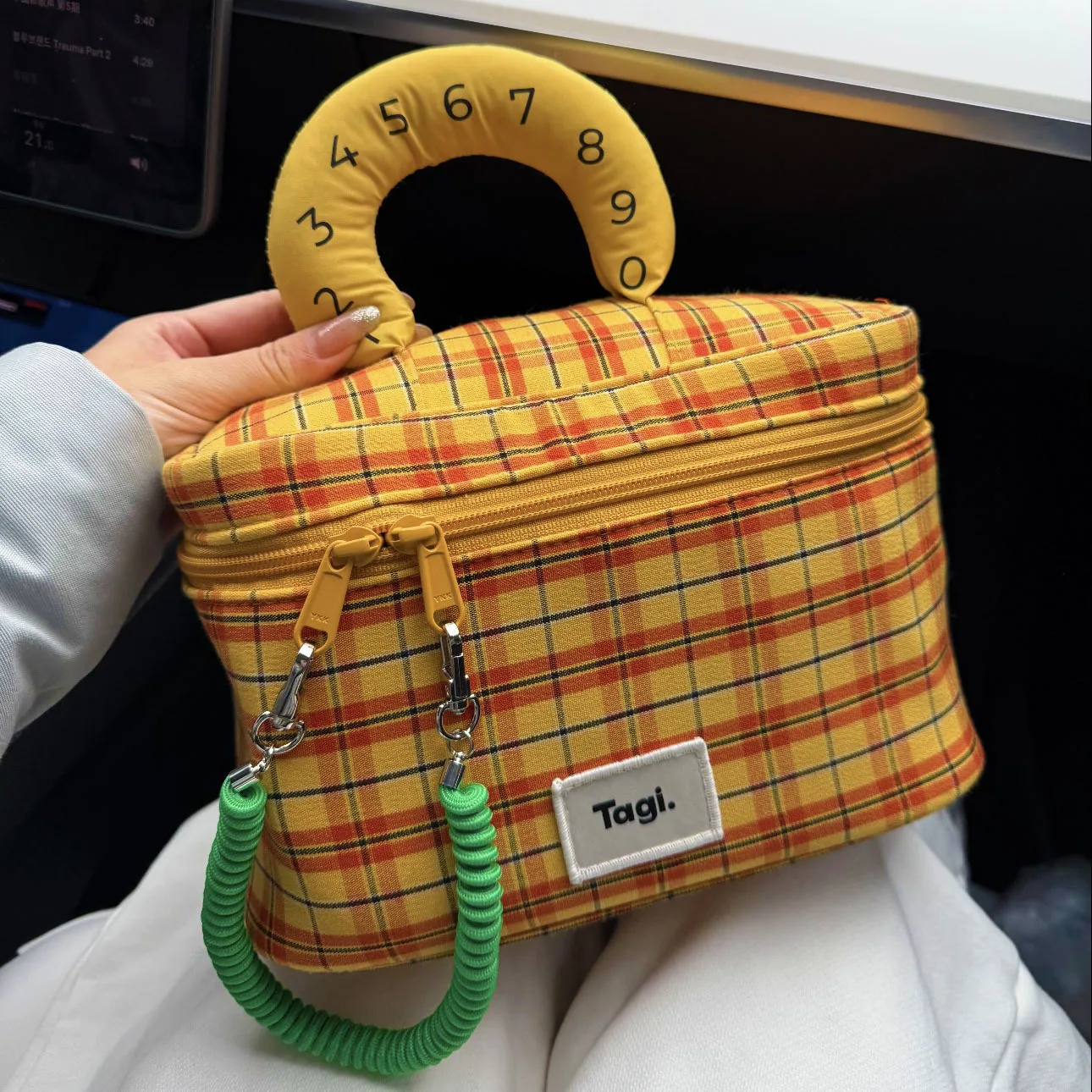 bolsa-de-maquiagem-retro-com-divisorias-internas-organizador-de-cosmeticos-em-algodao-bolsa-de-viagem-para-mulheres-com-estetica-dopamina-bolsa-de-higiene-pessoal-laranja-com-estampa-xadrez