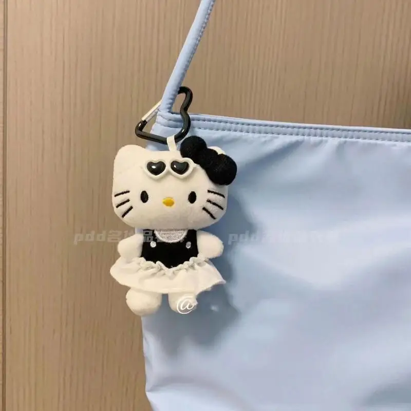 Colgante Kawaii Sanrio, decoración de felpa, llavero de muñeca de regalo, chica de amor, juguete de Hello Kitty de dibujos animados, bolsa de vacaciones, colgante bonito y bonito