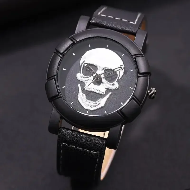 Fashion Mens 3D Skull Casual Quartz Wristwatch, Sports Watch