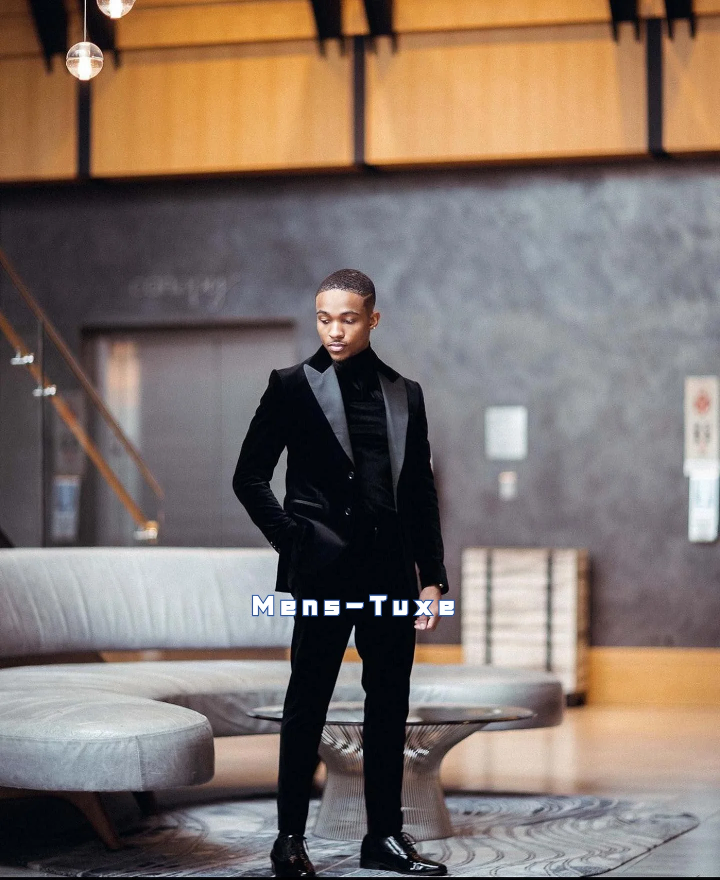 Samt Herren Anzüge Slim Fit Groomsmen Hochzeit Smoking 2 Stück Sets Schwarz Erreichte Revers Blazer Formale Anzug Mit Jacke Und hosen