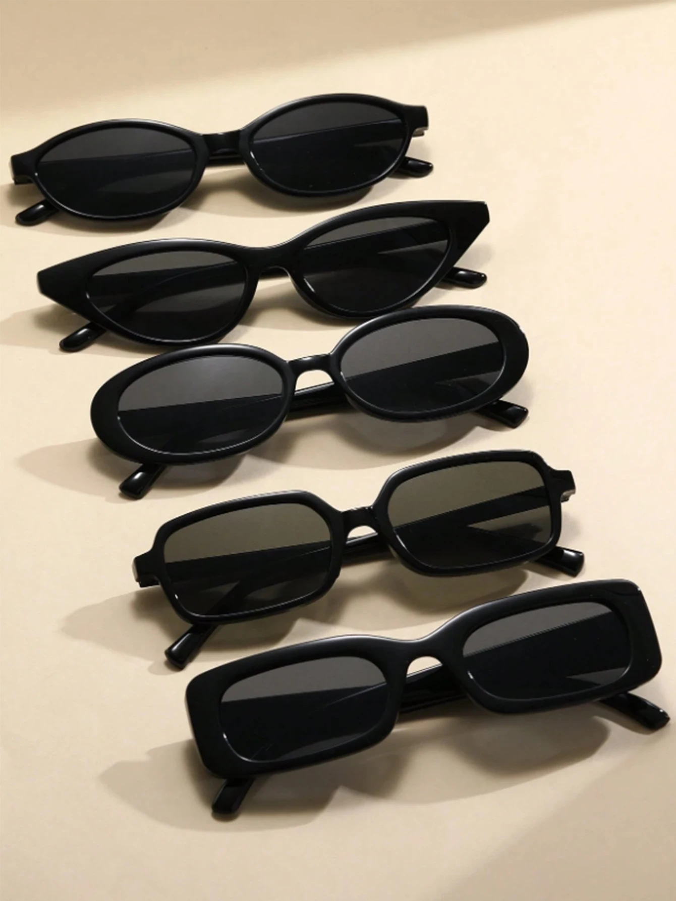 5Pcs Classic All-Black Multi-Style Sunglasses Set, Casual and Simple Solid Color Fashion Accessories, Suitable for Daily Wear