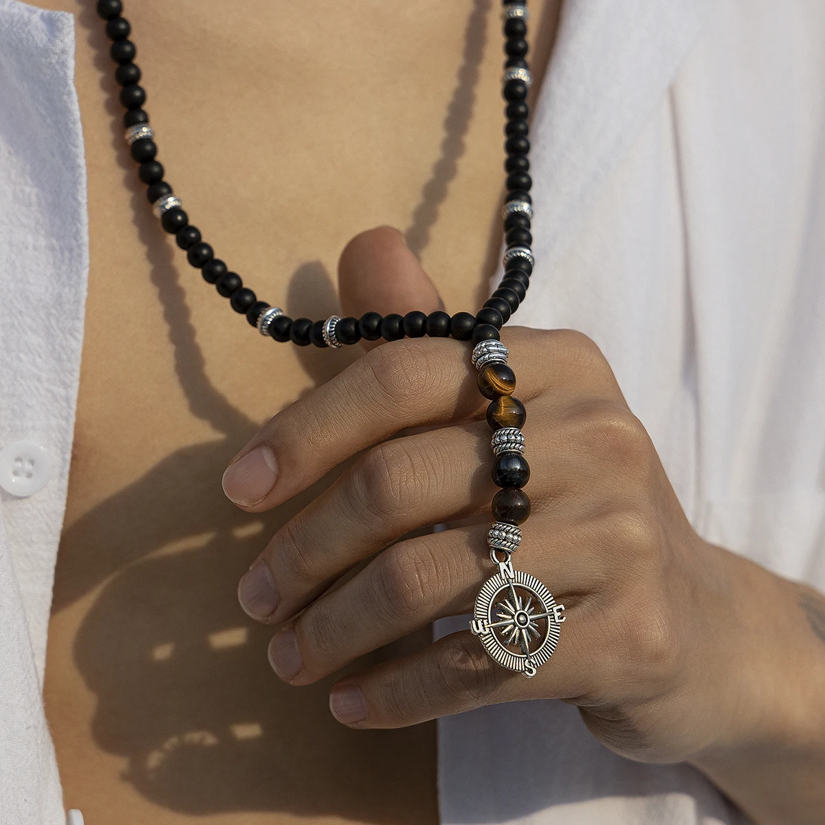 Vintage Black Beaded Chain Compass Long Pendant Necklace for Men Tiger Stone Beads Tassels Collar on the Neck Male Jewelry Gifts