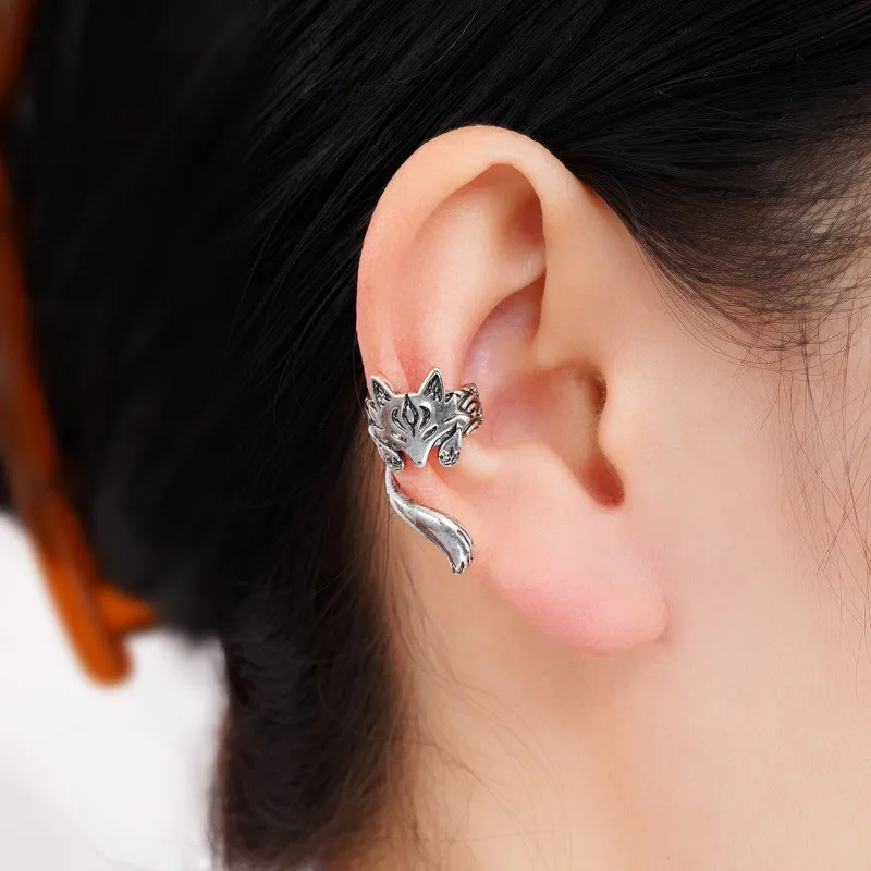 Huitan Vintage Fox-shaped Ear Cuff Earrings for Women Antique Silver Color Creative Clip Earrings Daily Wear Versatile Jewelry