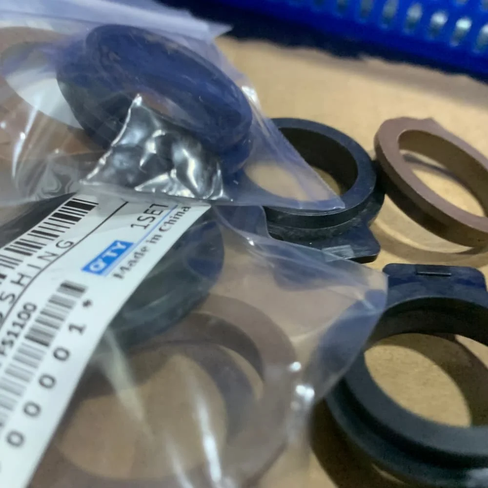 

2H425150 2BR20180 Fuser Upper Heat Roller Bushing for KYOCERA FS 1100 1300 1350 2000 1028 1128 1030 1130 1035 1135 MFP KM2810