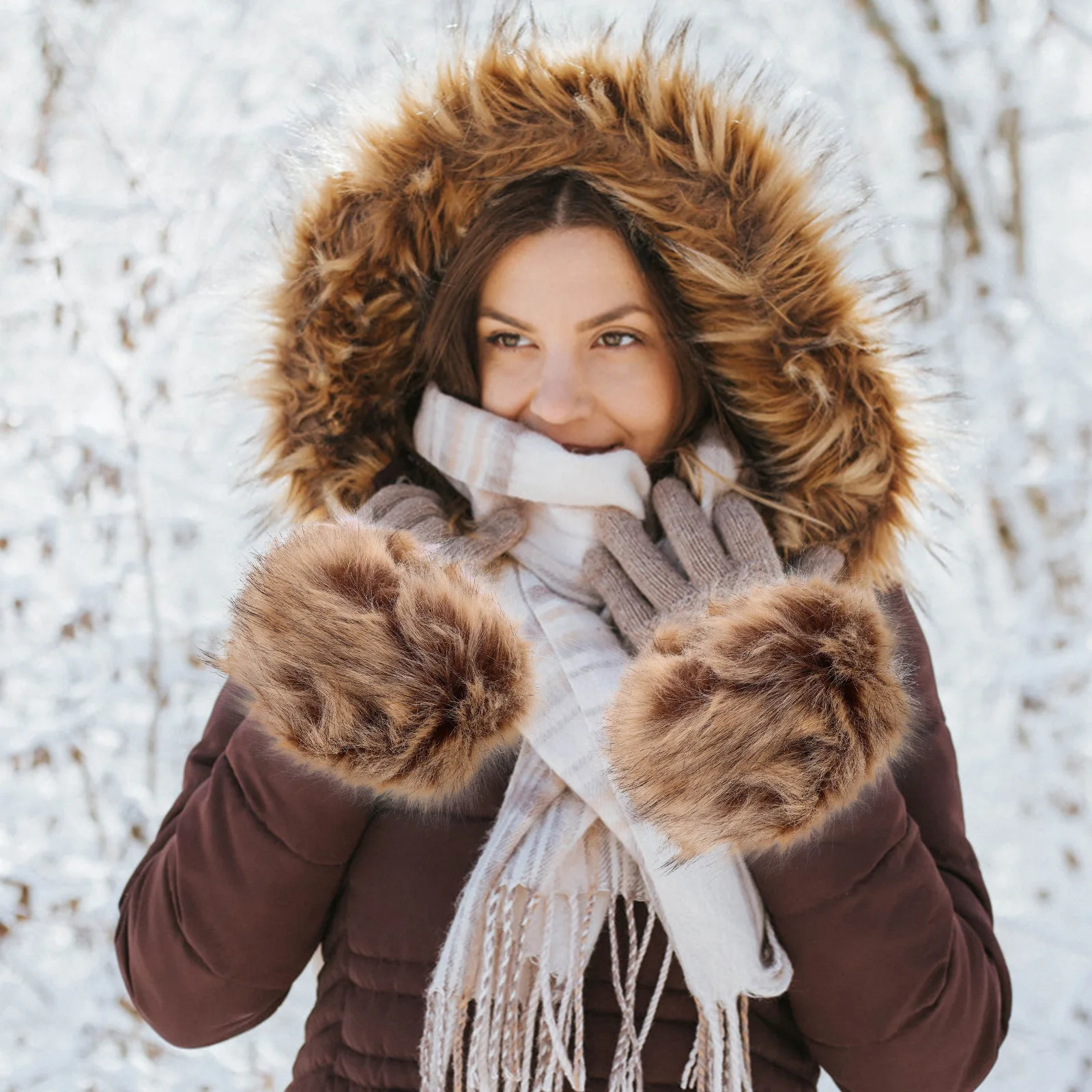 

2Pcs Soft Wrist Cuffs for Women Winter Warm Knit Wrist Guards Comfortable Thermal Sleeves for Hands Outdoor Sports Daily Wear