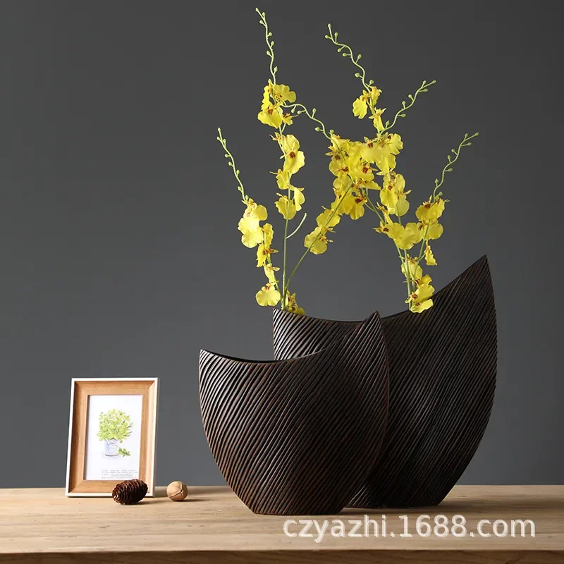 Japanese-style wabi-sabi wind vase ornament, living room TV cabinet, entrance flower arrangement, dried flowers, Nordic art,