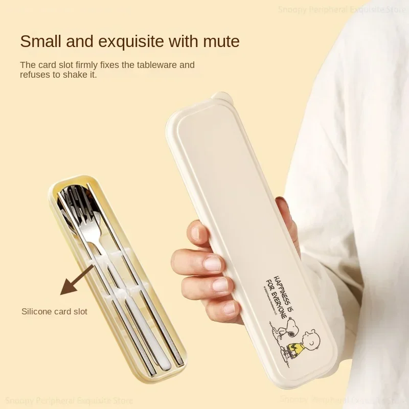 Aço inoxidável Snoopy Louça Set, Pauzinhos e Colher, Portátil, Viagem, Escritório, Estudante, Caixa De Armazenamento, Presente De Aniversário, 3 Pcs