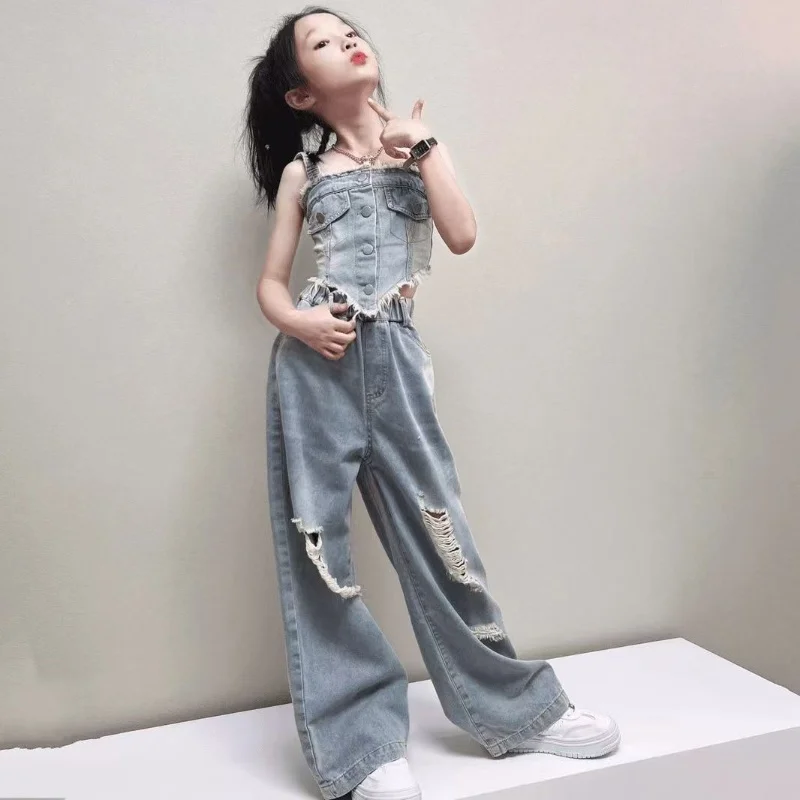 

Girls Suits 2025 NewSummer Vintage Denim Suit Harbor Flavor Halter Tank Top Big Kids Ripped Wide-leg Pants Two-piece Set Clothes