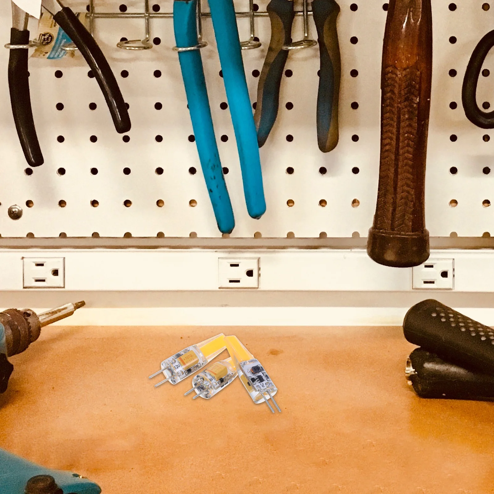 

3Pcs G4 LED Bulbs Cob Chip 2W Replacement Halogen Lamp Warm White Cabinet Light Kitchen Hood Wall Sconce Track Lighting