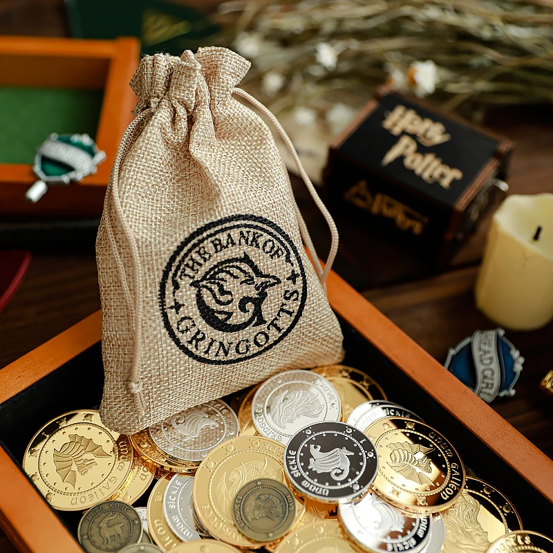 New Style Harries Hogwarts Movie Peripherals Potters Gold Elf Money Bag Gringotts Wizardry Bank Comic Coin Badge Creative Gift