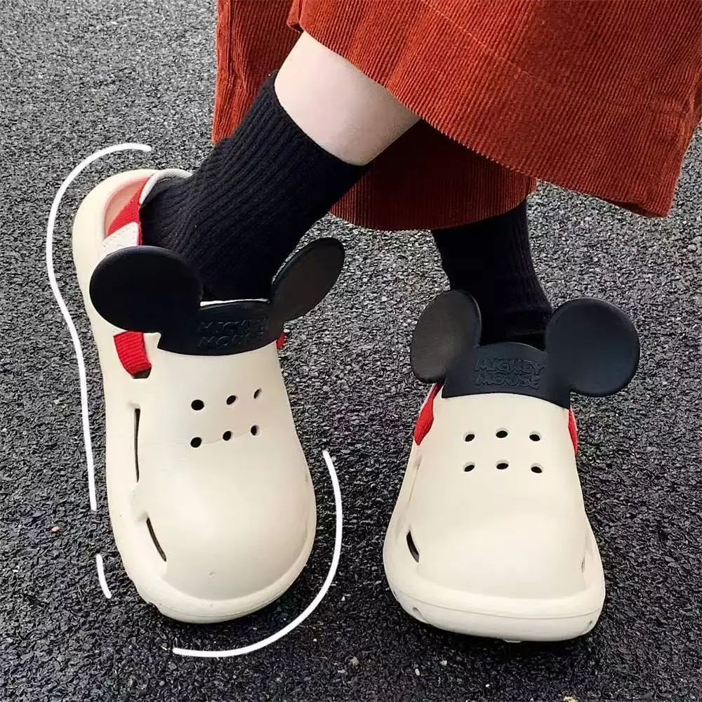 

real photo 2026 new summer mickey mouse cartoon women beige black kids boys girls children comfortable causal soft beach sandals