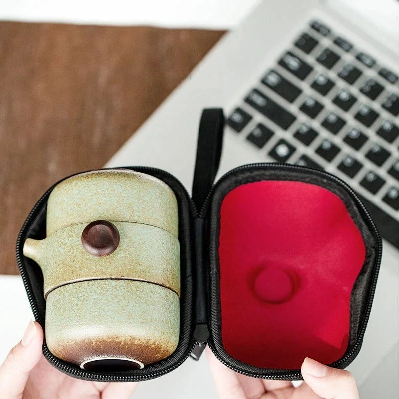 New Chinese Portable Tea Set Ceramic 1 Pot 2 Cups Travel Tea Set Mugs Storage Bag Teaware Set Heat Insulation Container