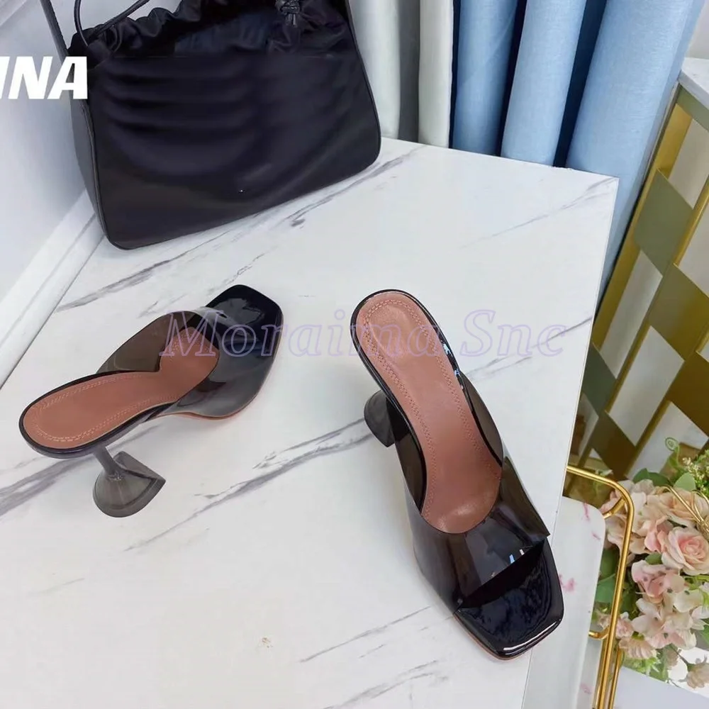 واضح بولي كلوريد الفينيل مربع المفتوحة تو البغال كأس للنبيذ عالية الكعب الانزلاق على الضحلة مثير موضة المرأة شبشب صيفي الصلبة موجزة نمط