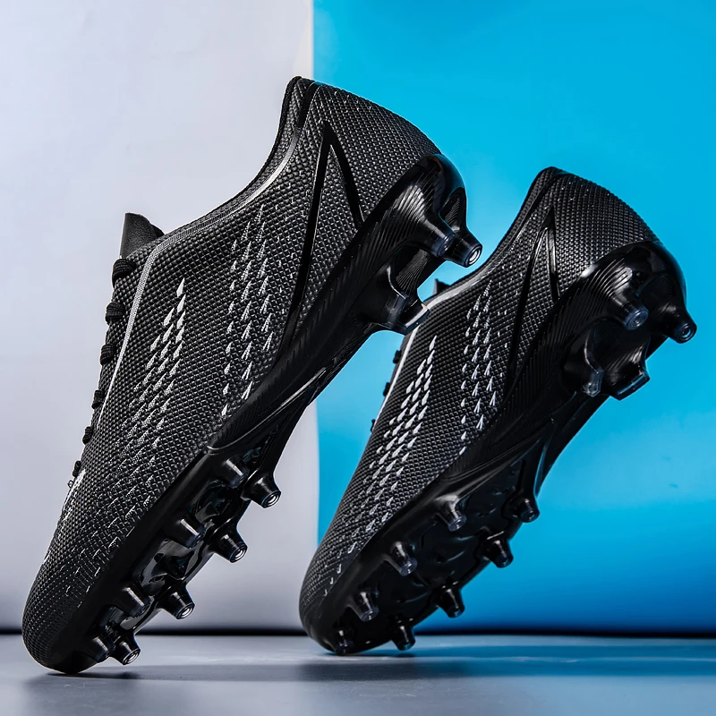 

Men New Football Boots Society Resistant Casual Breathable Male Top Quality Soccer Shoes Non Slip Training Fast Football Shoes